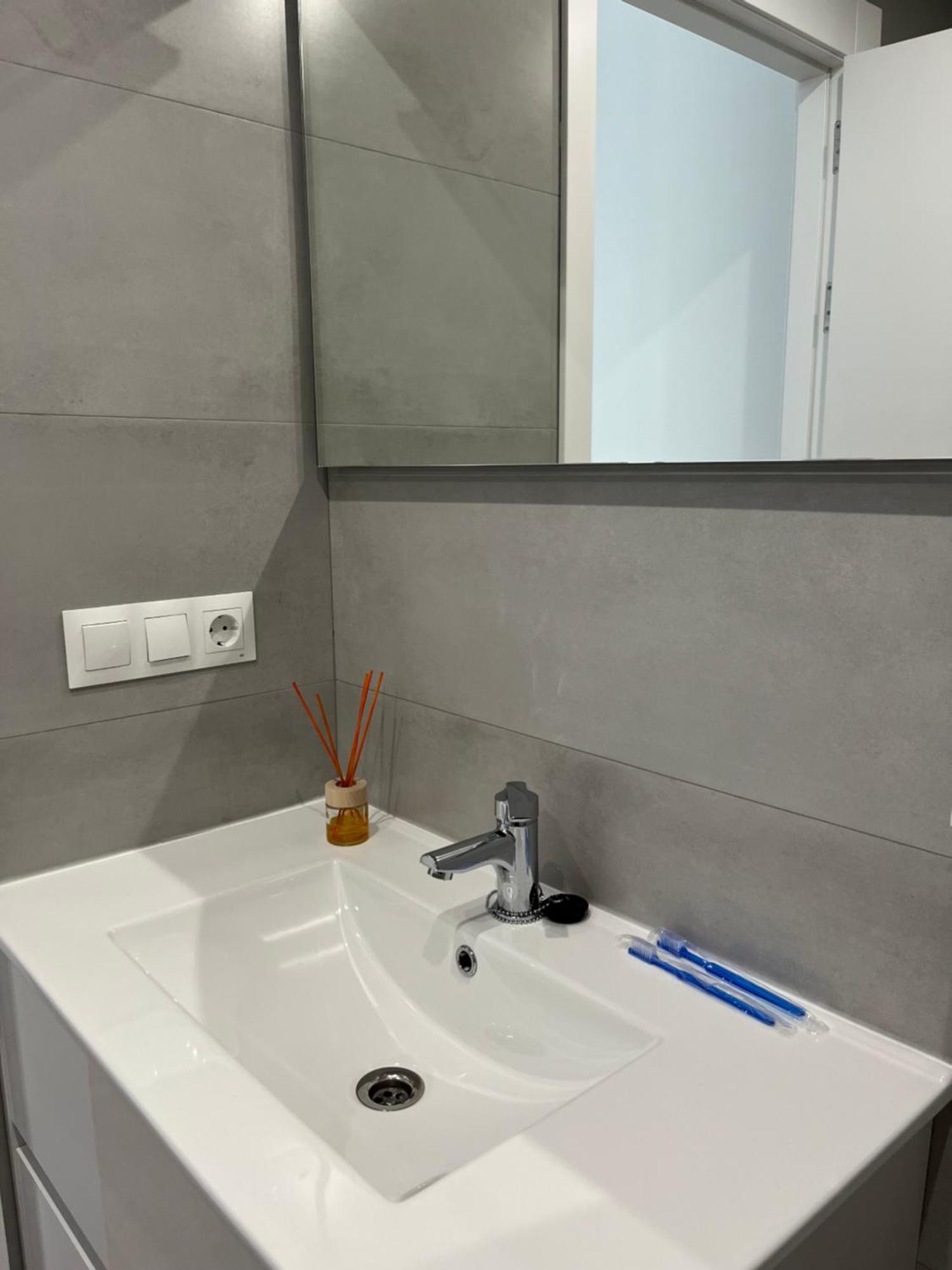 Apartamento Puerta De Burgos Vut09605 Dış mekan fotoğraf
